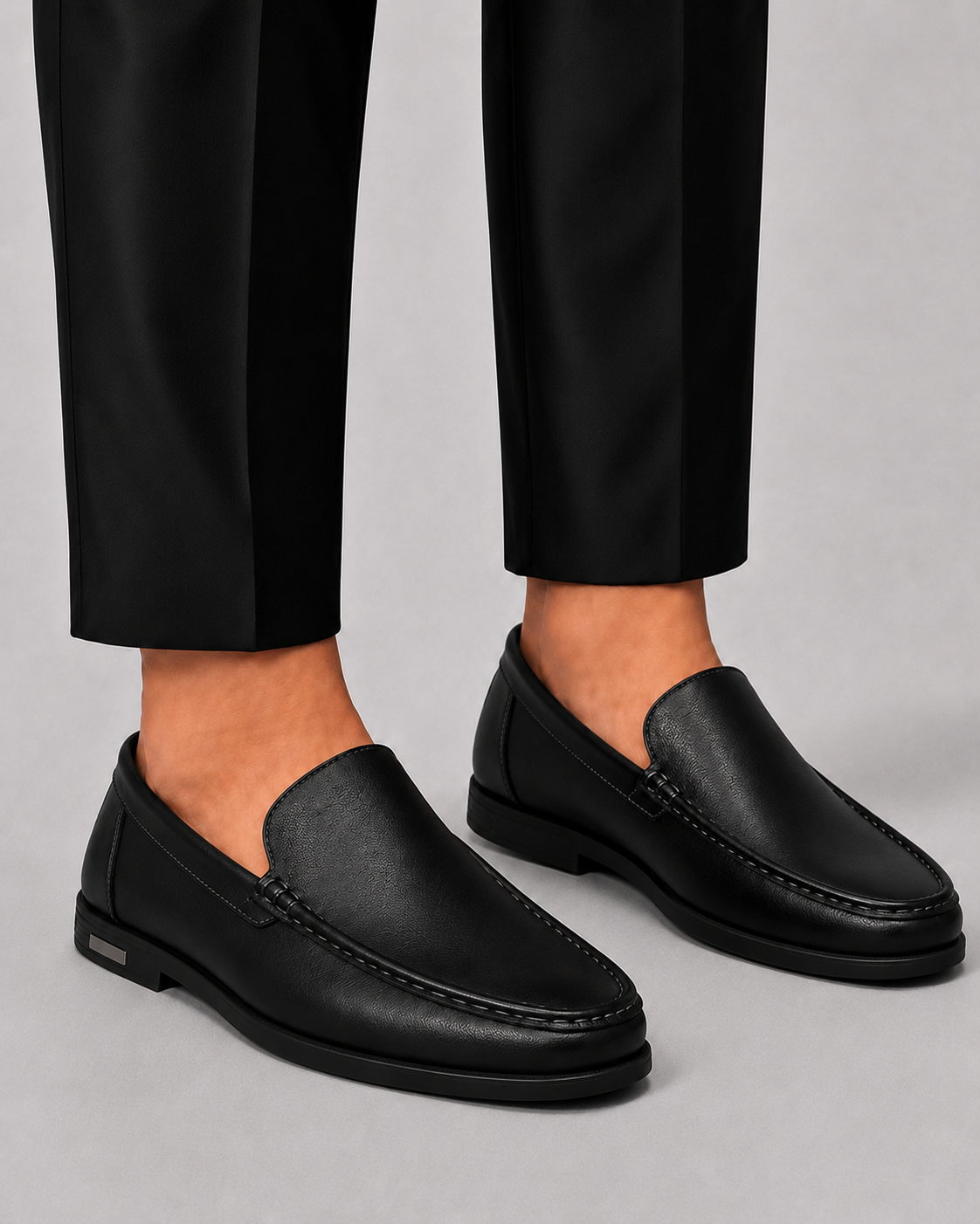 Men's Leather Loafers in Classic Cut