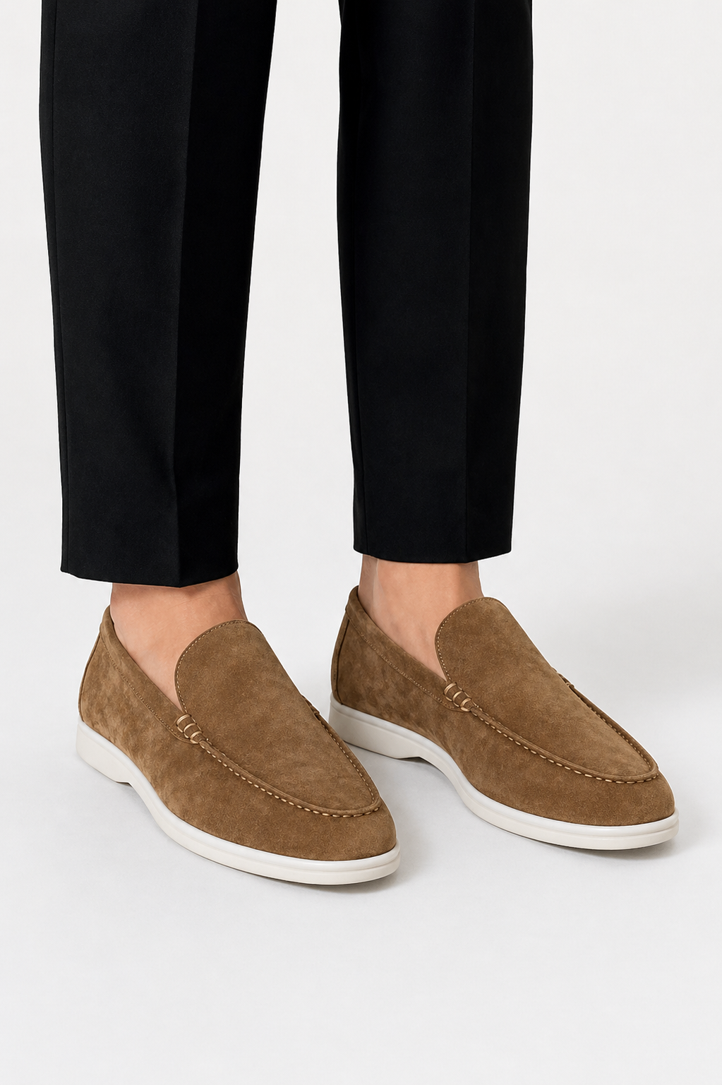 Men's slip-on loafers with moc toe stitching and low soles