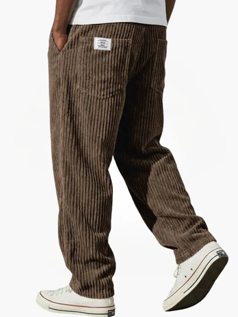 Men's ribbed corduroy trousers with elastic waist and straight legs