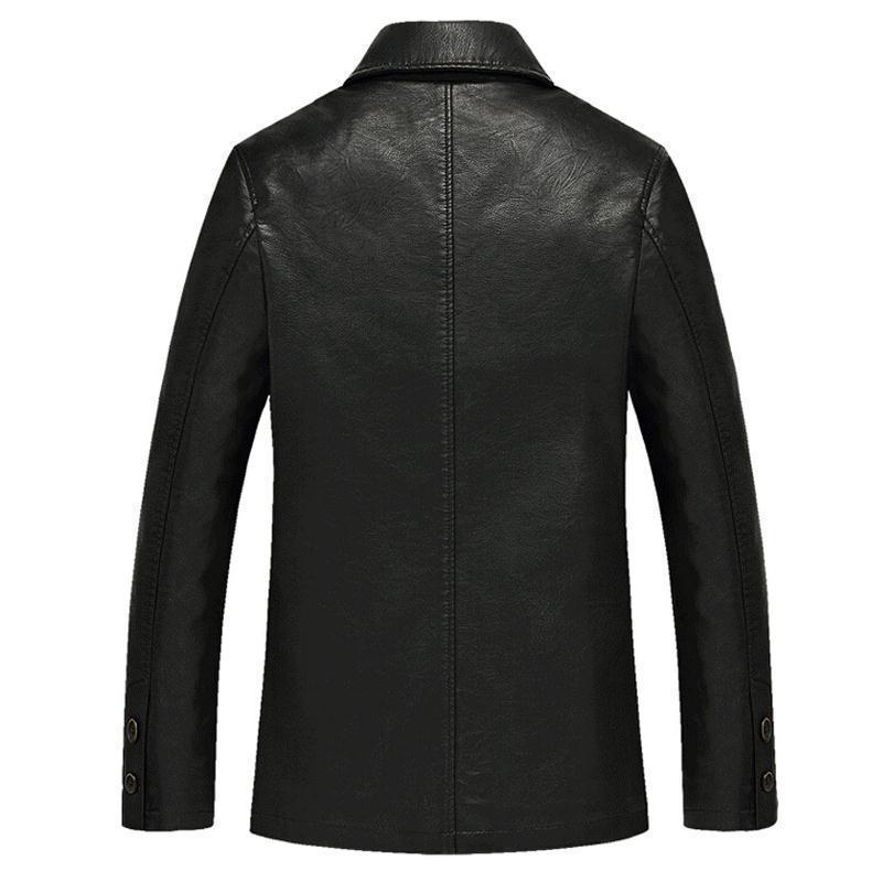 Men's long-sleeved button-front jacket with notched collar and quilted lining