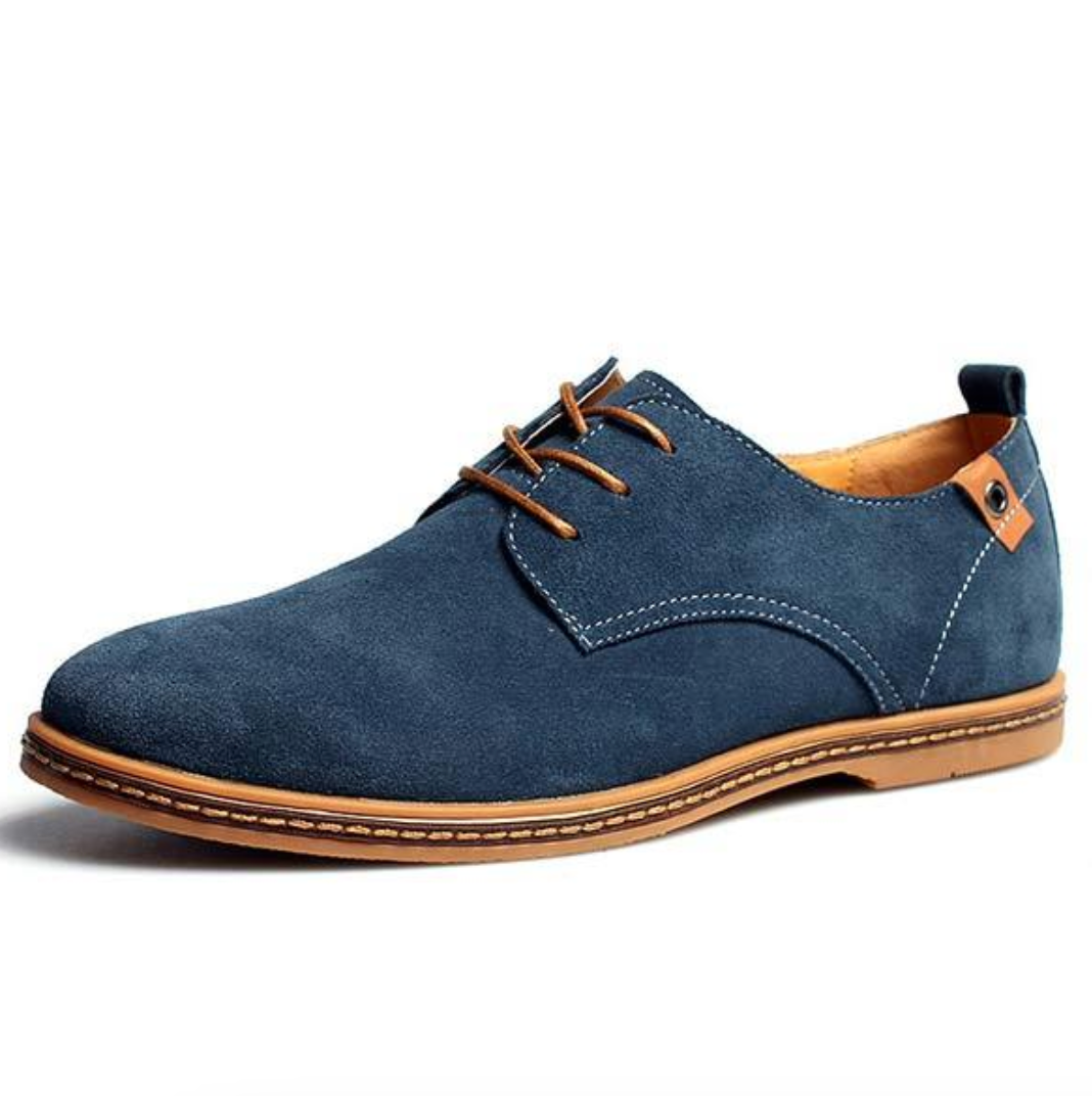 Men's textured lace-up derby shoe with low heel