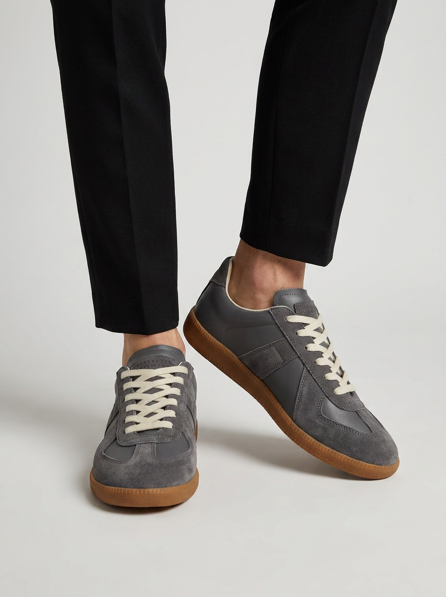 Men's retro panelled lace-up sneakers