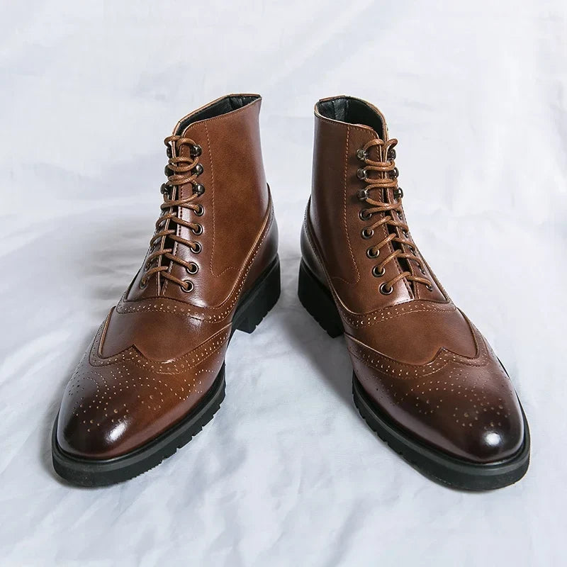 Men's lace-up brogue ankle boots with wingtip toe detailing