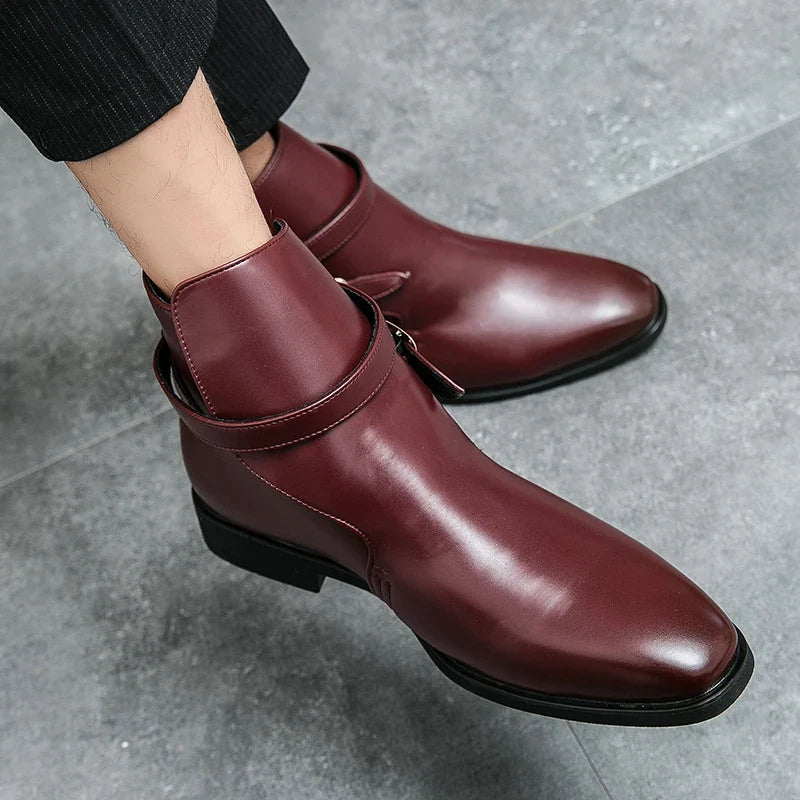 Men's polished ankle boots with side buckle strap
