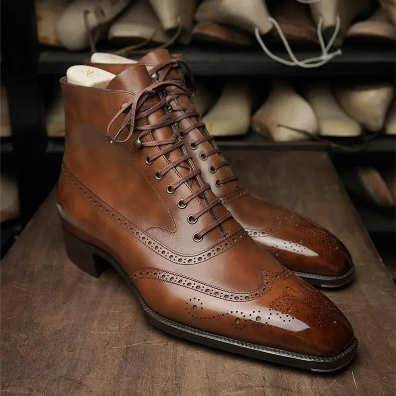 Men's lace-up brogue ankle boots with wingtip toe detailing