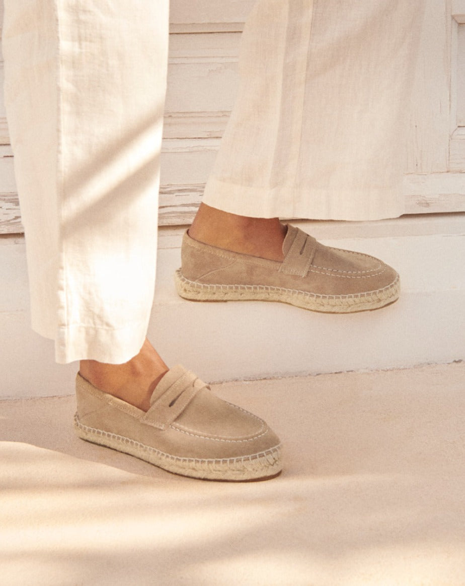 Hamptons Vintage Taupe