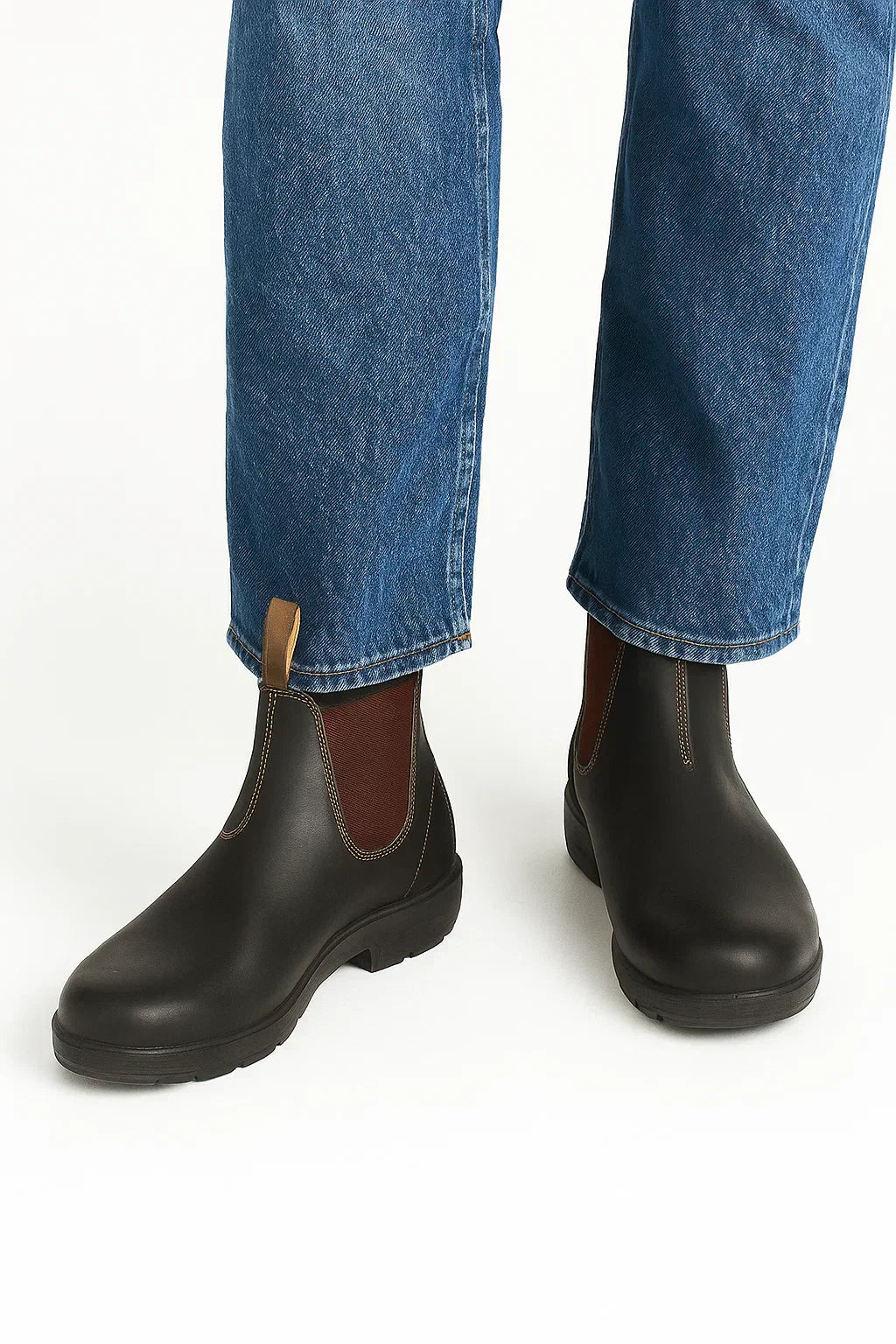 Men's Chelsea Boots in PU Leather with Elasticated Panels