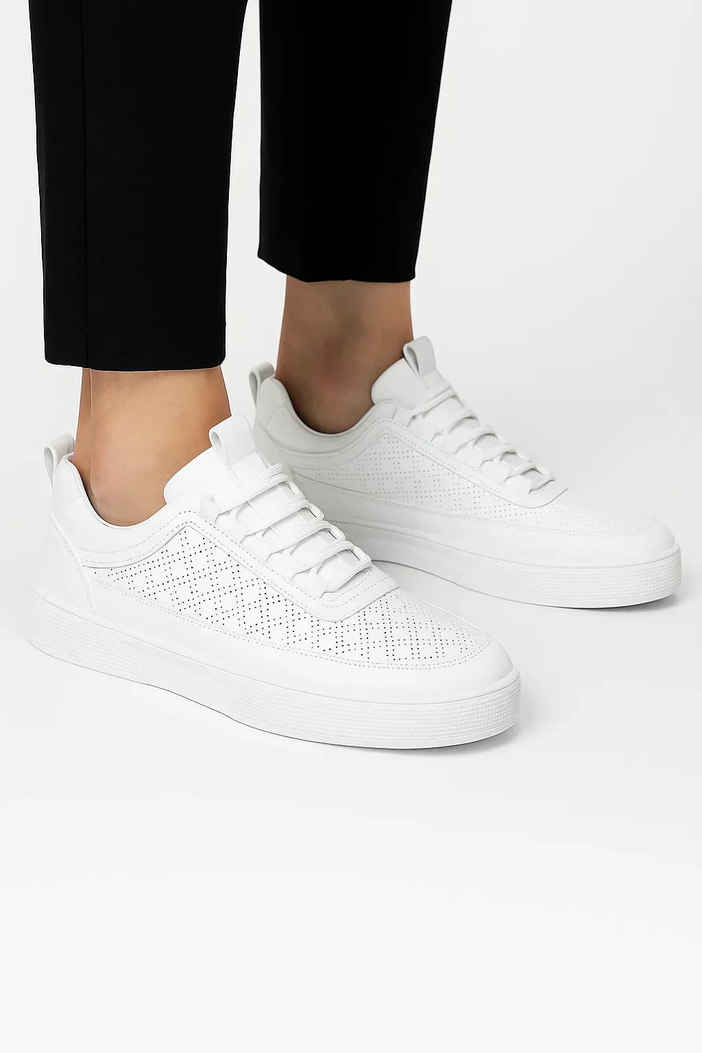 Men's Leather Trainers, Perforated Breathable Casual