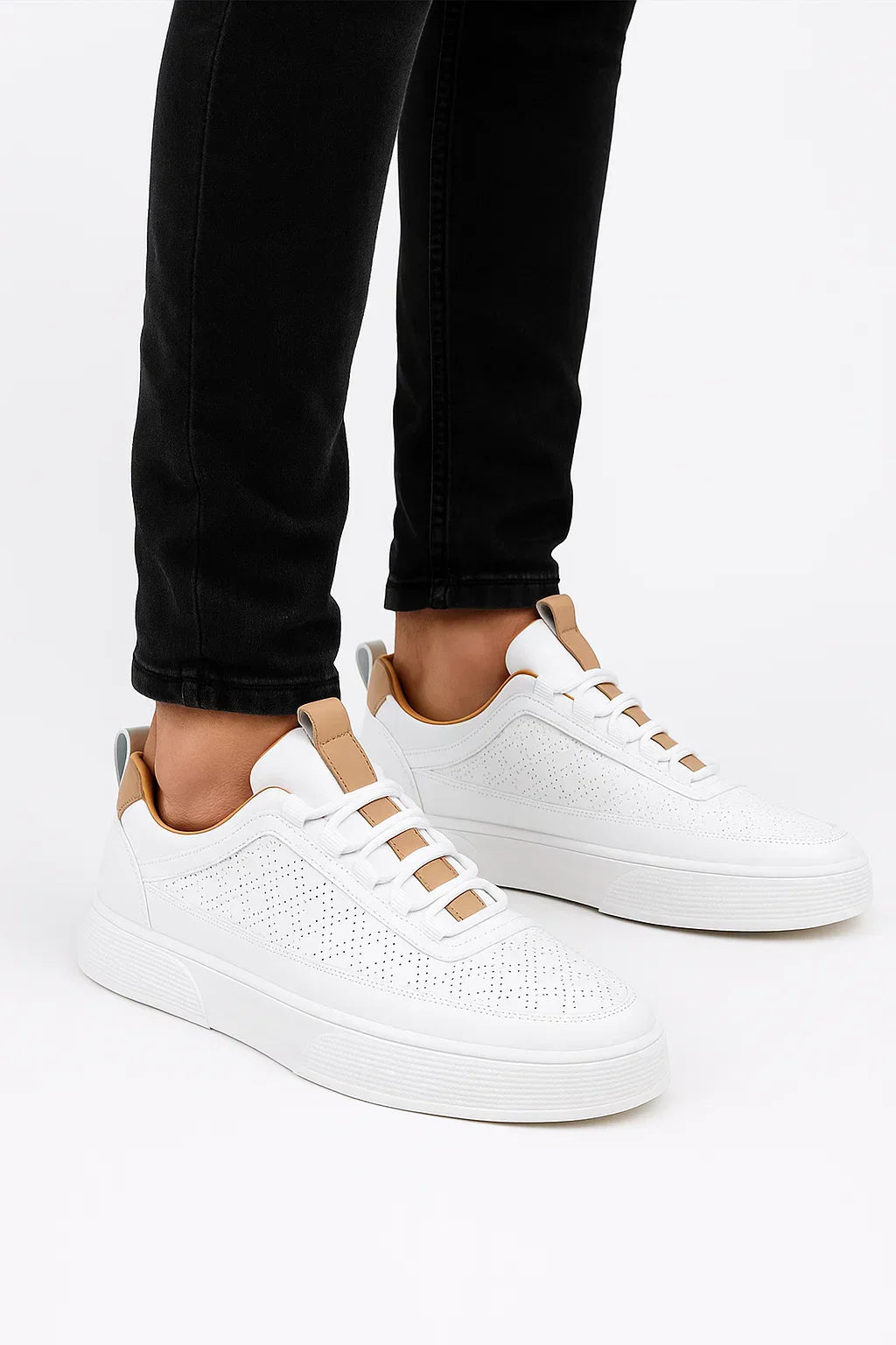 Men's Leather Trainers, Perforated Breathable Casual