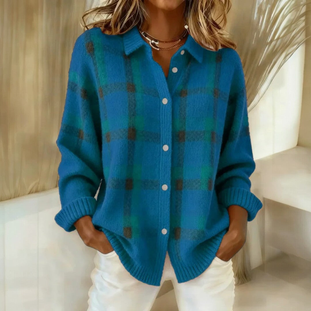 Striped knit sweater with crew neckline and long sleeves