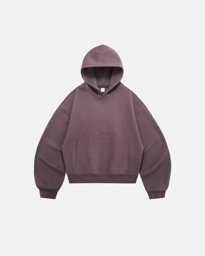 Plain boxy fit hoodie with hood, long sleeves and front kangaroo pocket