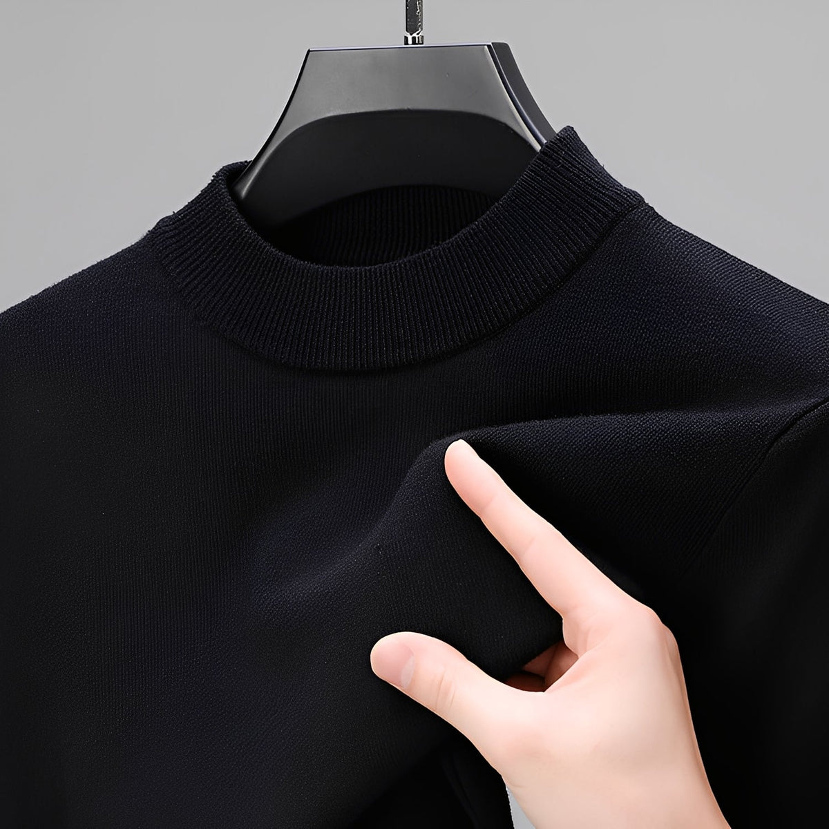 Men's plain mock neck jumper with ribbed collar and long sleeves