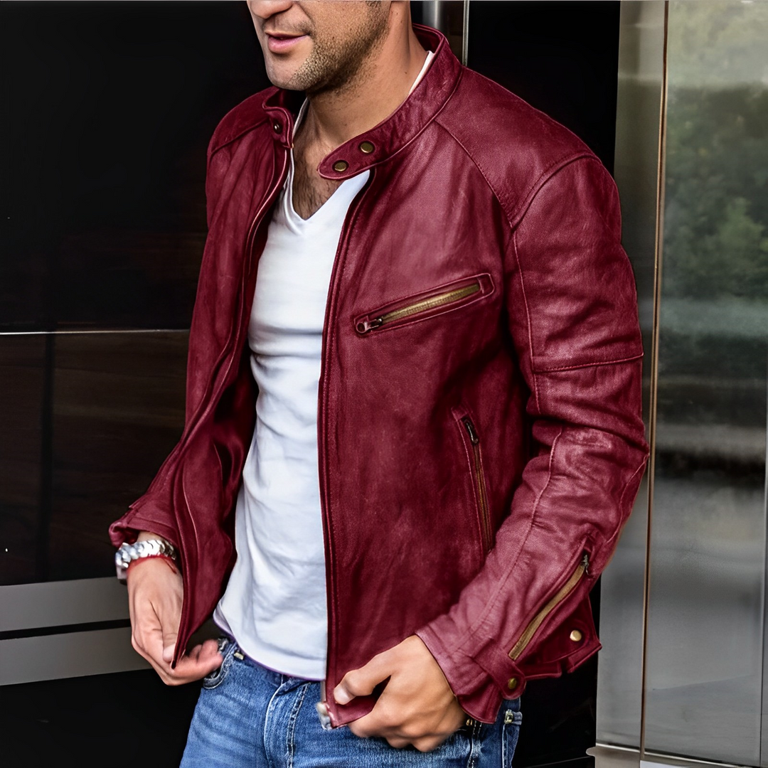 Men's aviator-style leather jacket with long sleeves