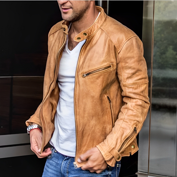 Men's aviator-style leather jacket with long sleeves