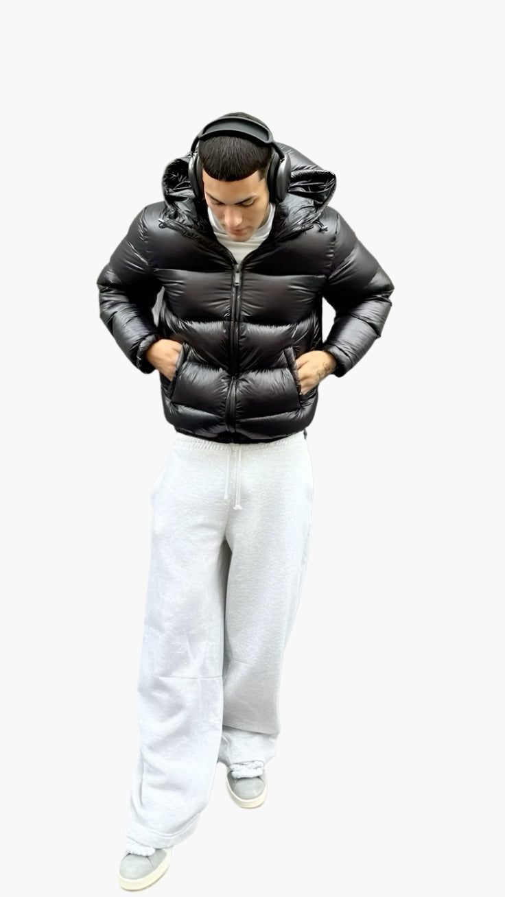 Men's hooded quilted puffer jacket with zip front and side pockets