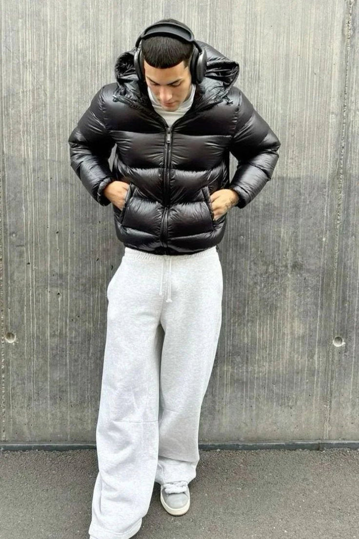 Men's hooded quilted puffer jacket with zip pockets