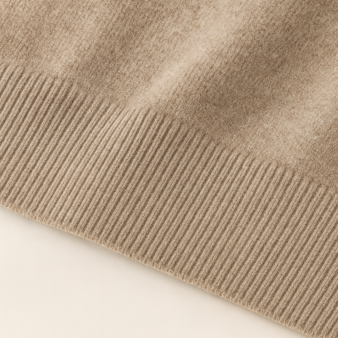 Men's V-neck jumper with ribbed trims