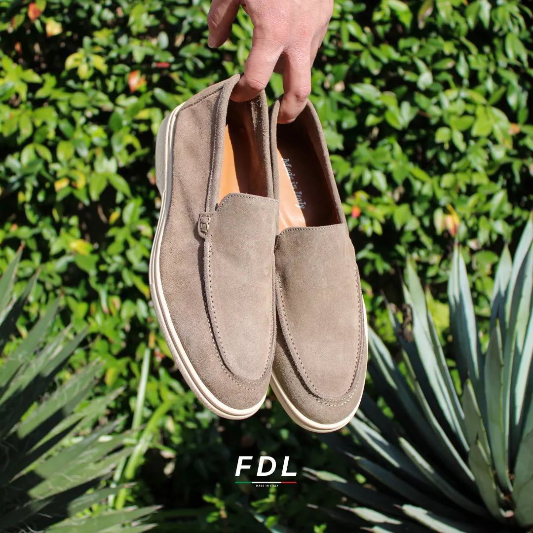 Men's beige moc toe slip-on loafers with low heel