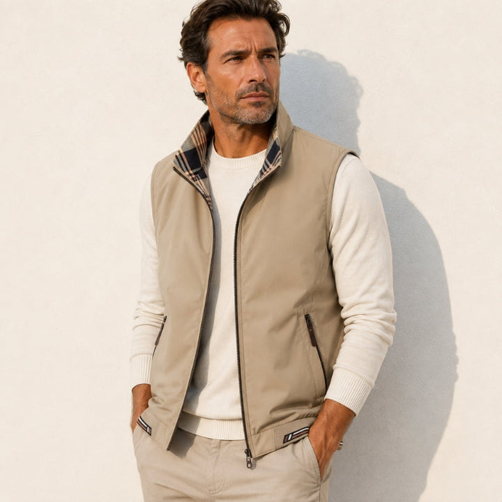 Sleeveless plaid-lined gilet vest with stand collar, zip front and zipped pockets