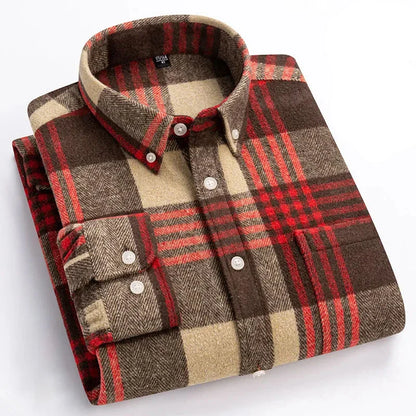 Long-sleeve checked flannel shirt with button-down collar and chest pocket