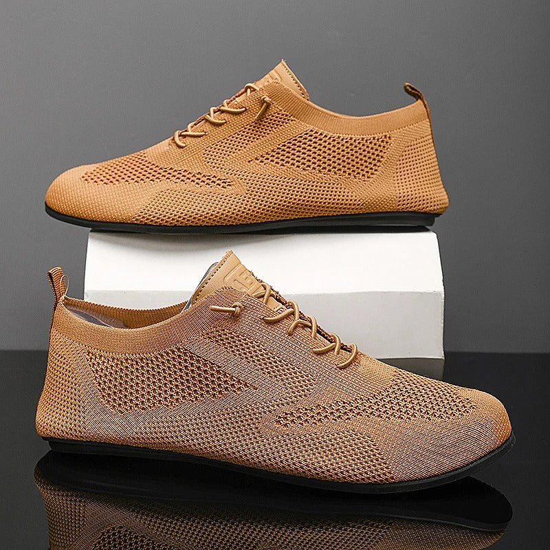 Mesh knit slip-on shoes with round toe