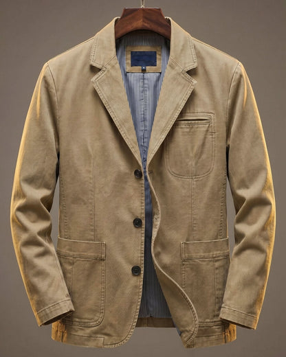 Washed blazer with notched lapels, button front, long sleeves and patch pockets