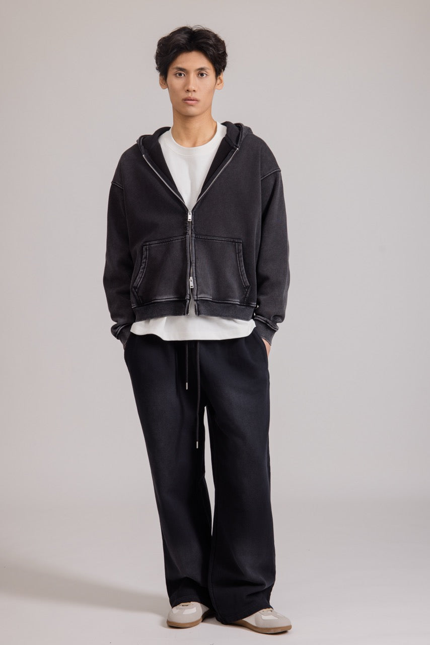Linden zip jacket with a casual outerwear cut