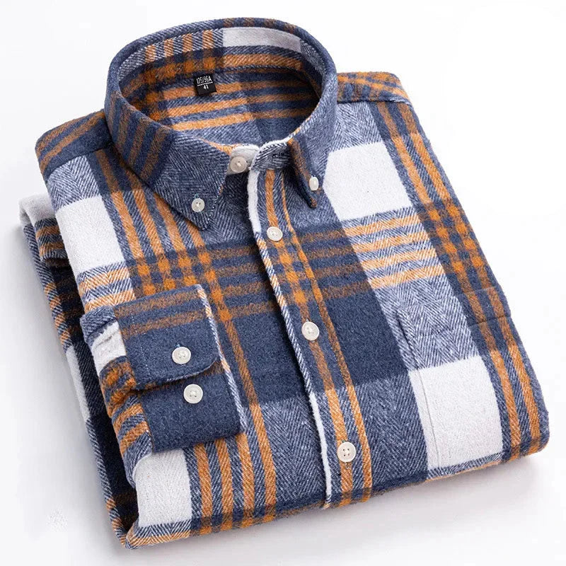 Long-sleeve checked flannel shirt with button-down collar and chest pocket