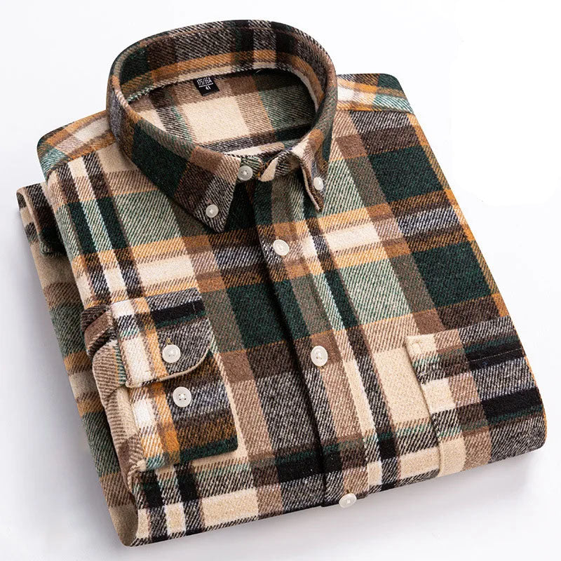 Long-sleeve checked flannel shirt with button-down collar and chest pocket
