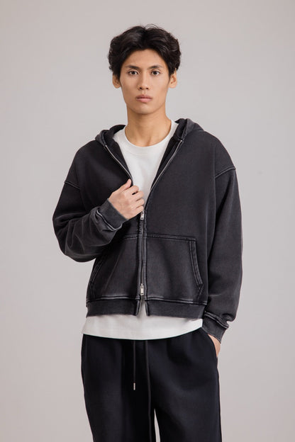 Linden zip jacket with a casual outerwear cut