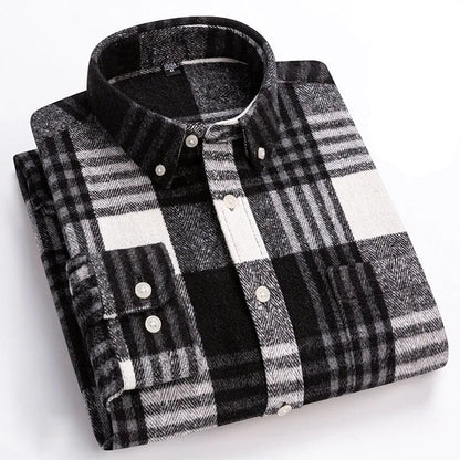 Long-sleeve checked flannel shirt with button-down collar and chest pocket