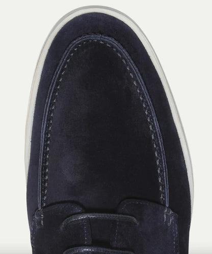 Men's lace-up loafers with moc toe stitching and contrasting sole