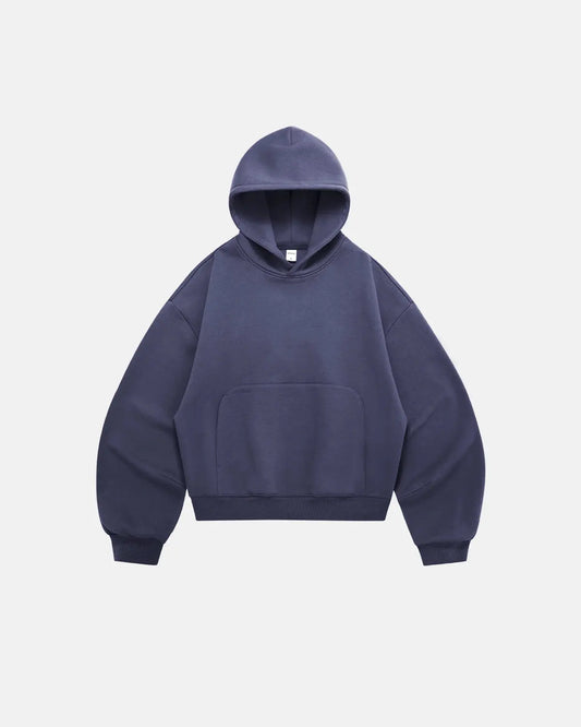 Plain boxy fit hoodie with hood, long sleeves and front kangaroo pocket