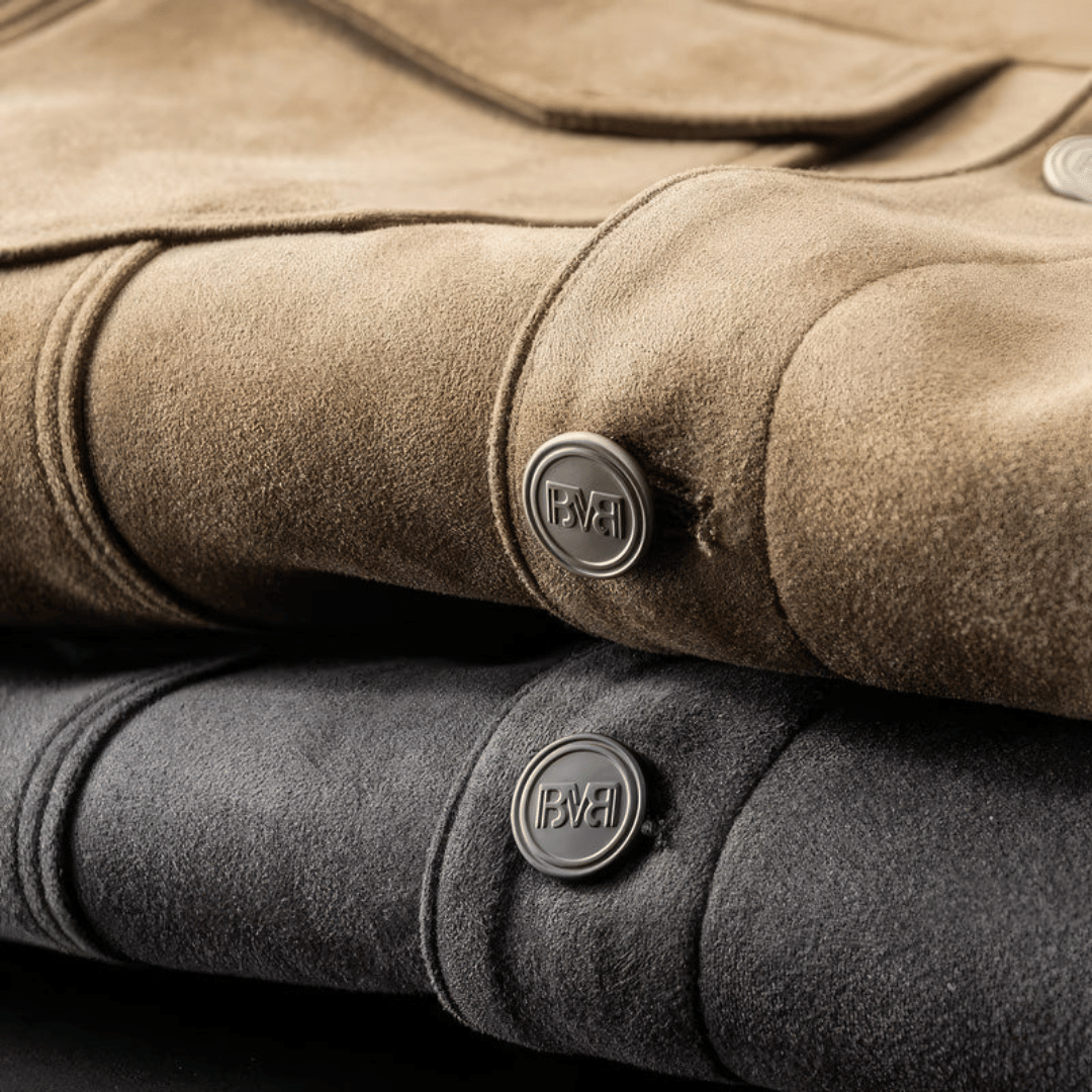 Men's long-sleeve utility jacket with shirt collar, button front and four flap pockets