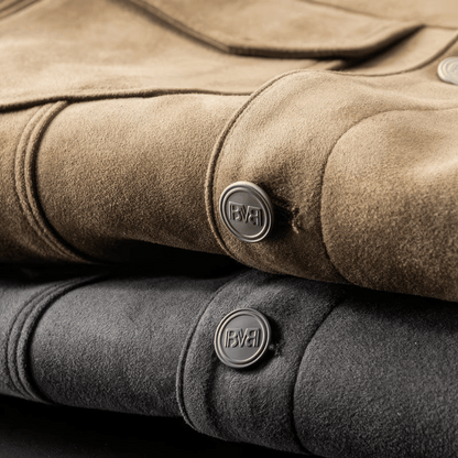 Men's long-sleeve utility jacket with shirt collar, button front and four flap pockets