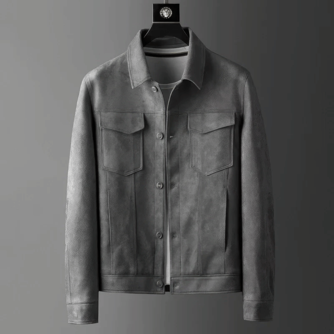 Men's long-sleeve utility jacket with shirt collar, button front and four flap pockets