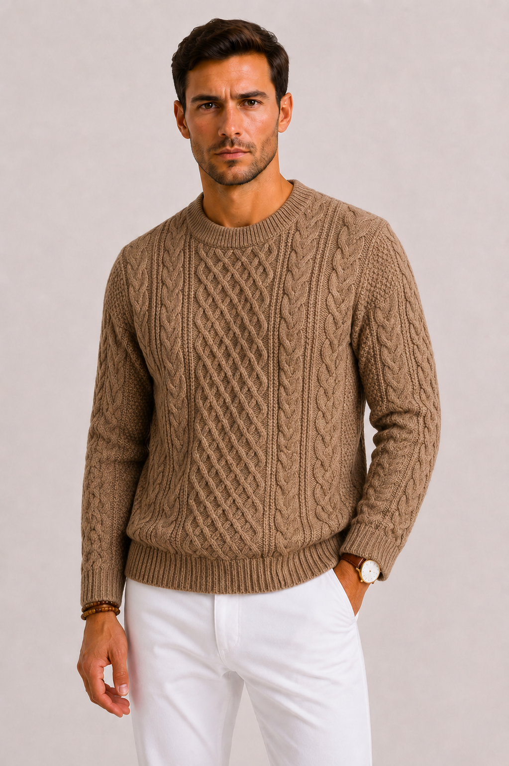 Men's cable knit crew neck sweater with long sleeves