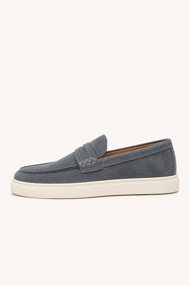 Men's casual slip-on loafers with trainer-style soles