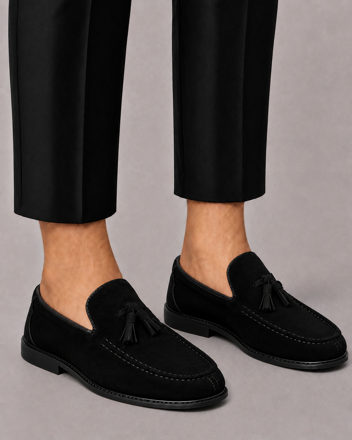 Men's Suede Moccasins with Tassel Detail