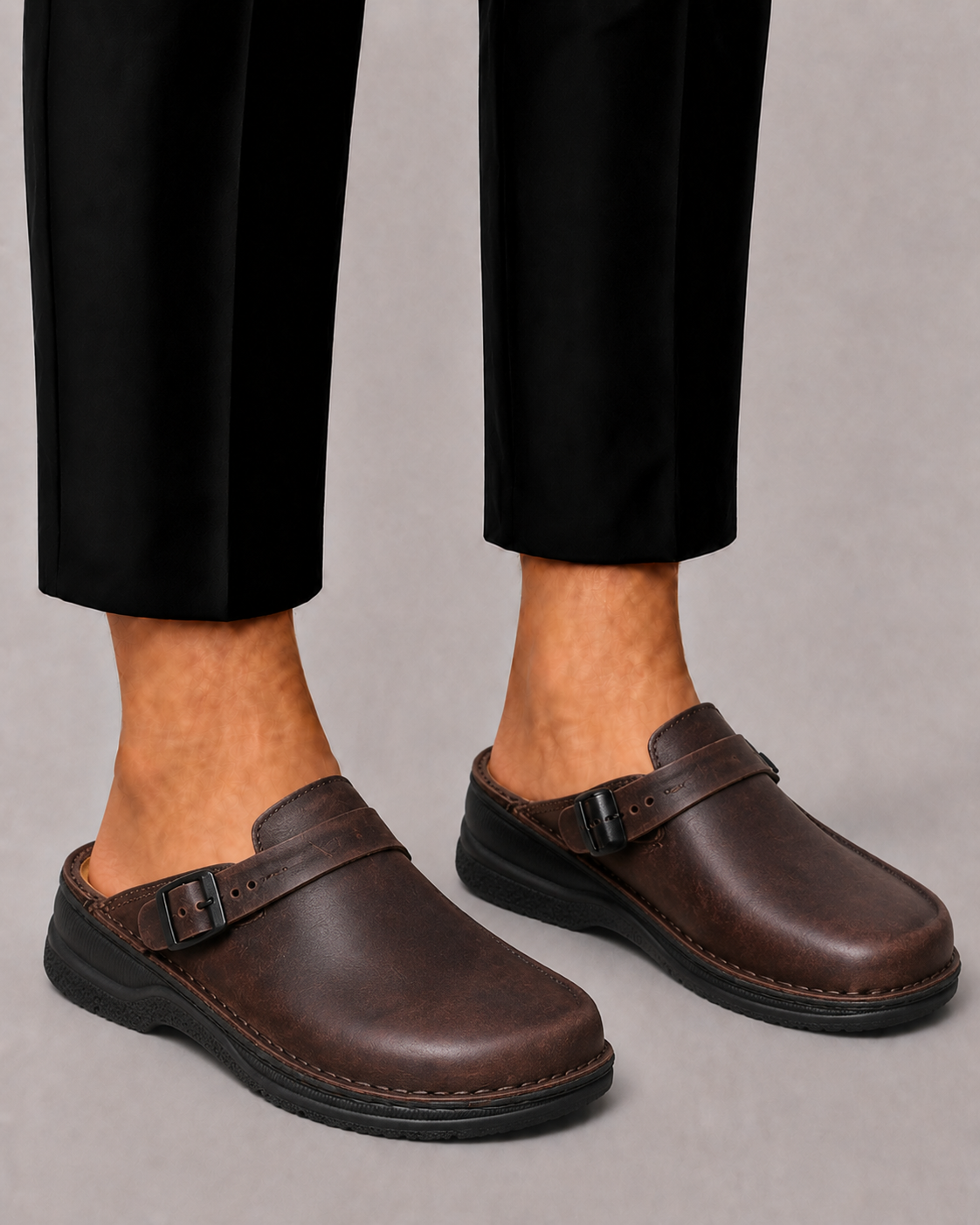 Men's Orthopaedic Clogs with Buckle