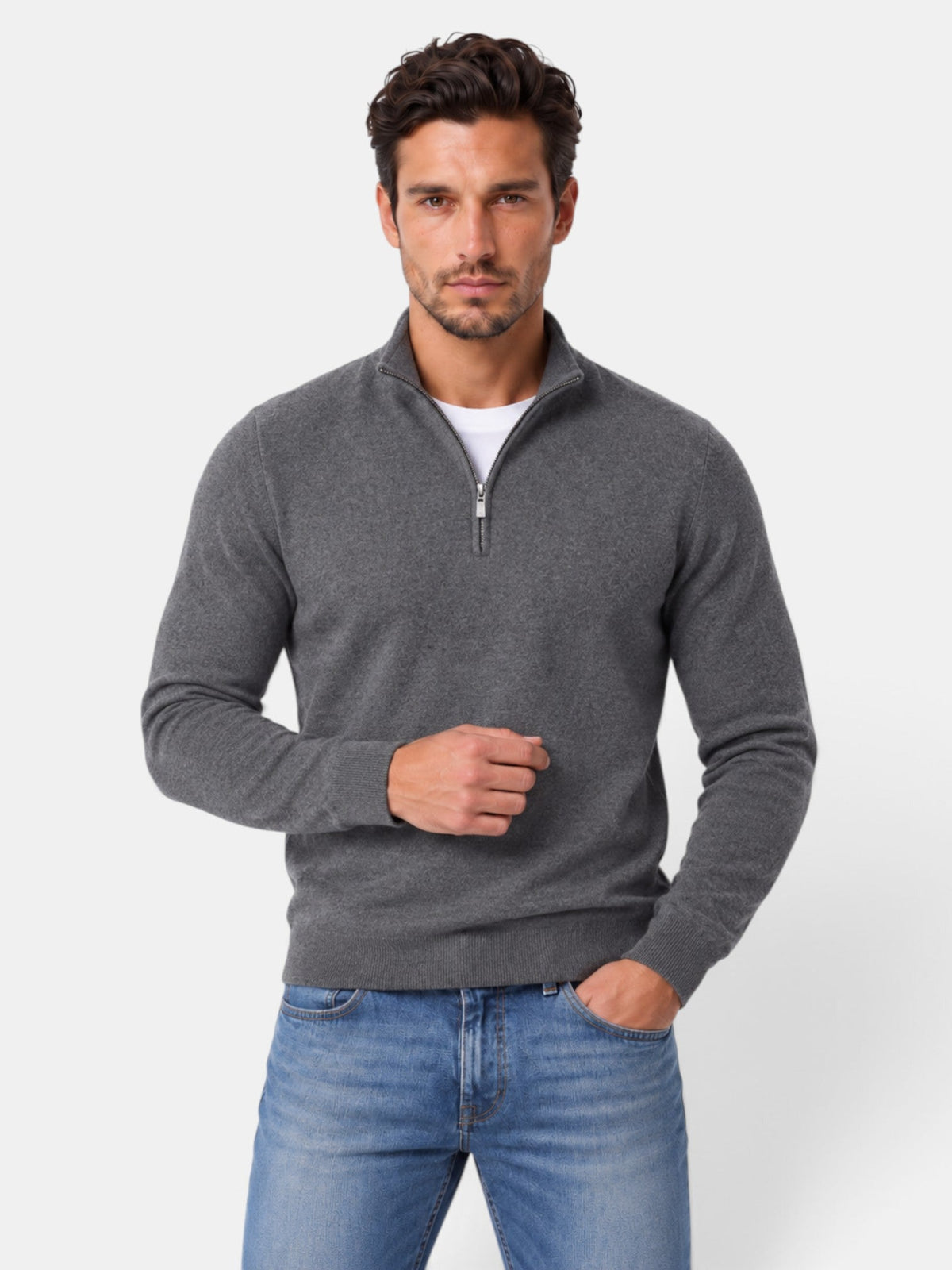 Men's quarter-zip mock neck jumper with long sleeves and ribbed trims