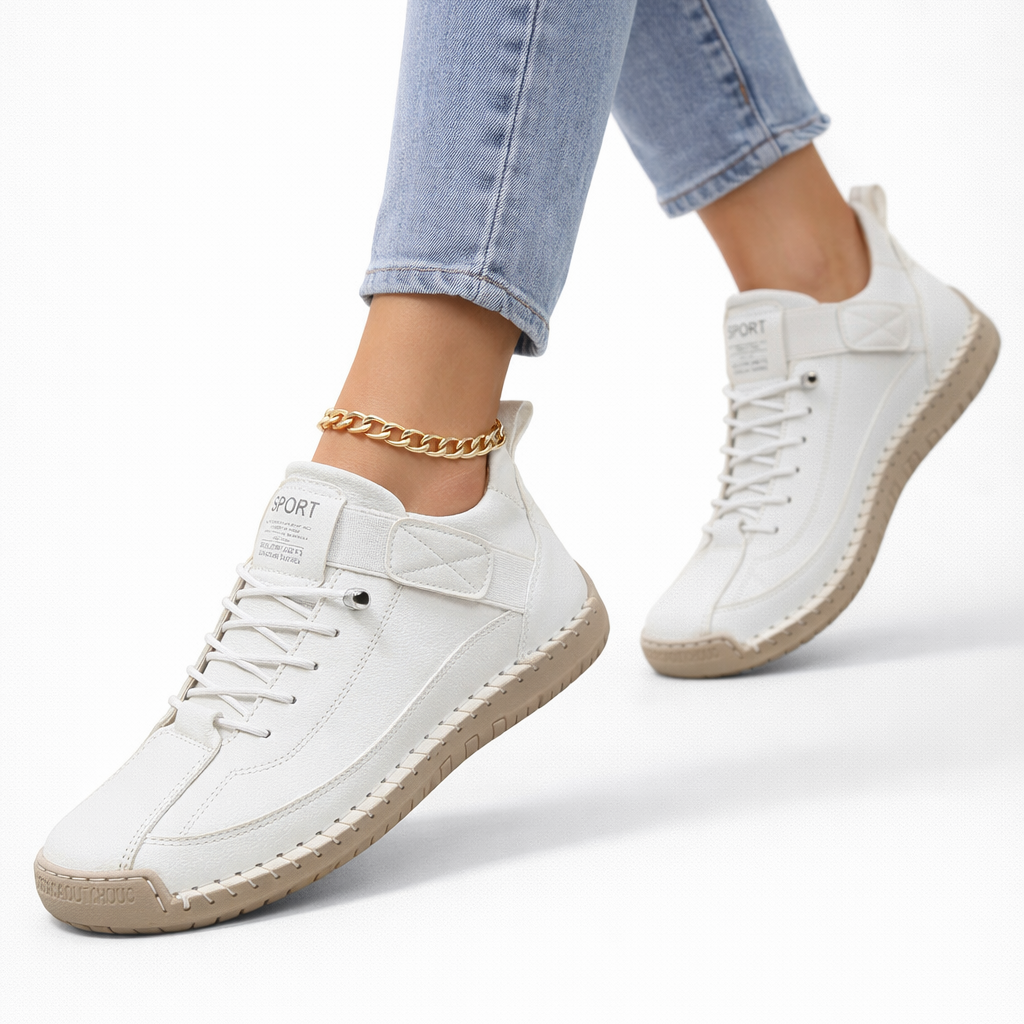 Low-top lace-up sneakers with contrast side panels