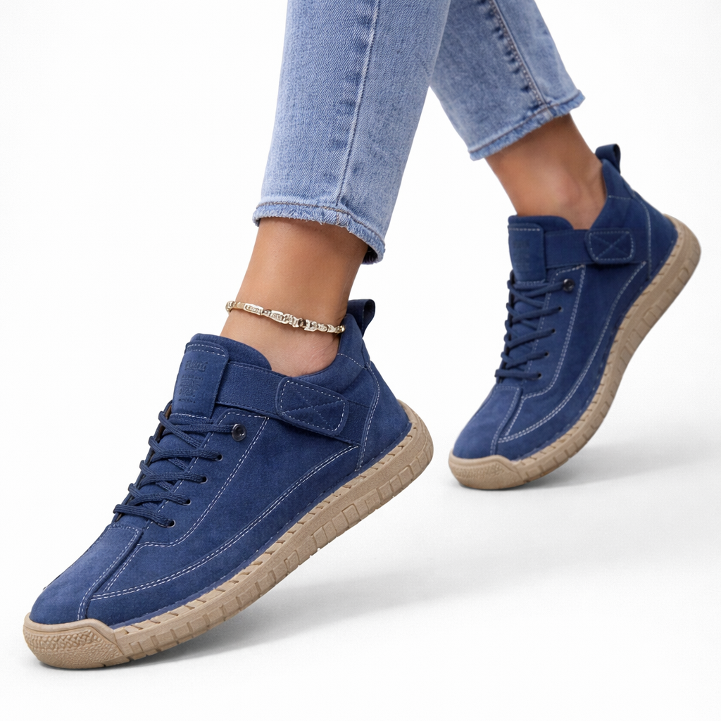 Low-top lace-up sneakers with contrast side panels