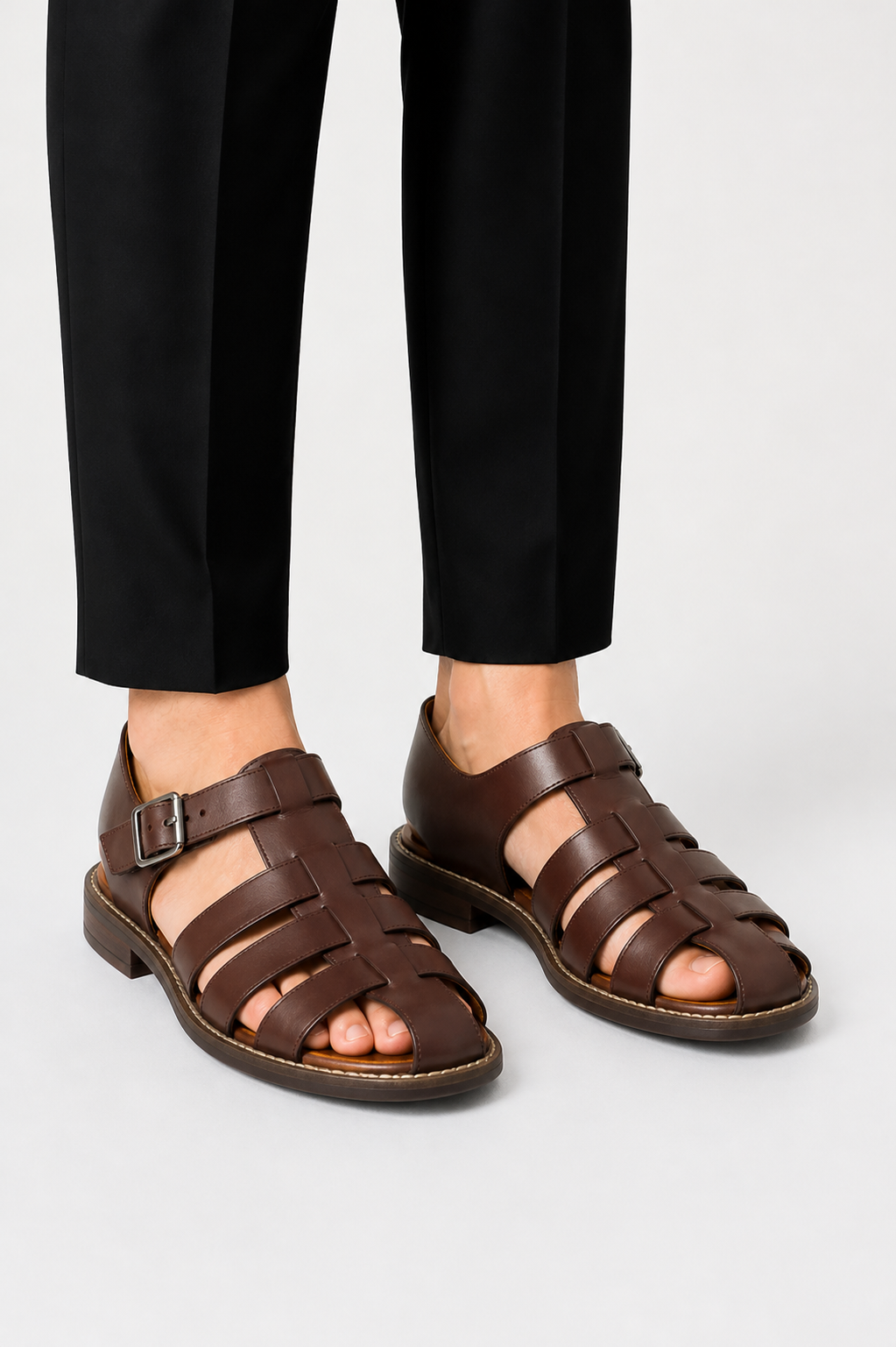 Men's Closed Leather Sandals with Adjustable Buckle