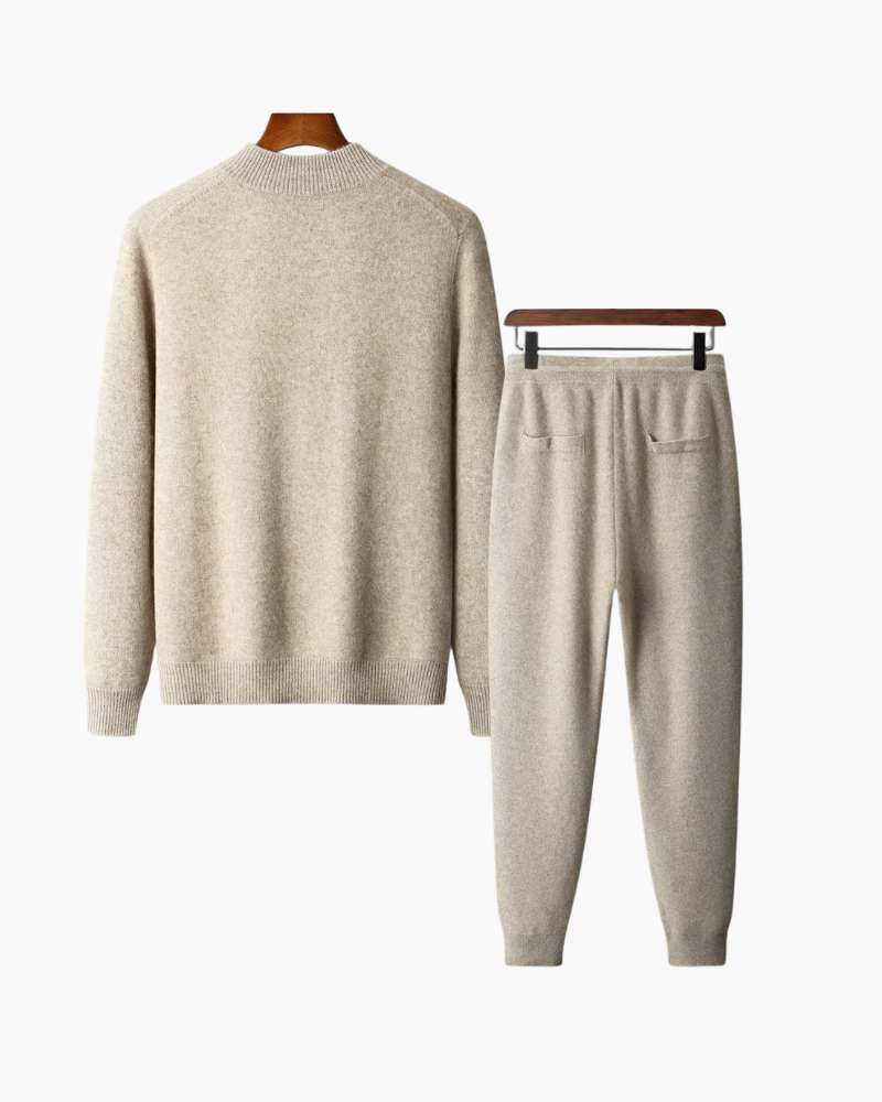 Men's beige knitted zip jacket and matching drawstring jogger set
