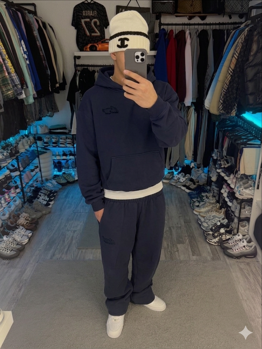 Navy plain hoodie with hood, long sleeves and front kangaroo pocket