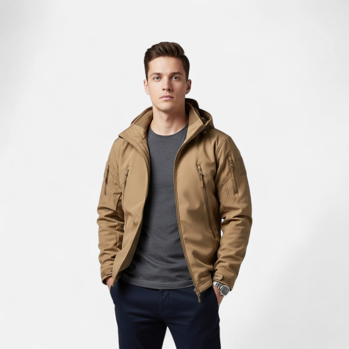 Men's hooded softshell jacket with long sleeves, zipped pockets and full zip front