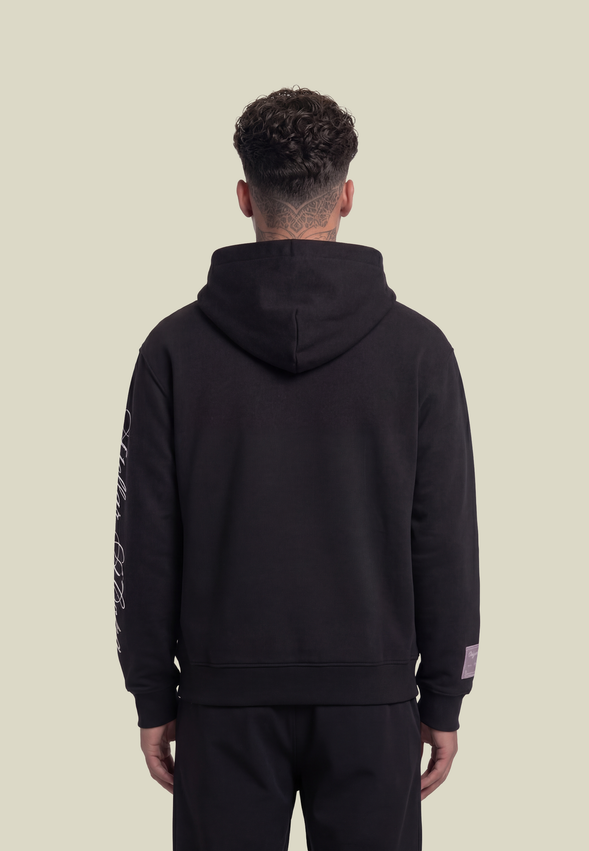 Black hooded sweatshirt with long sleeves