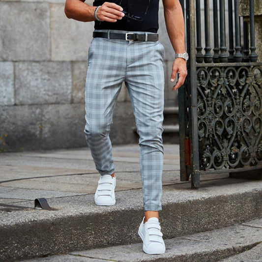 Men's tapered checked chino trousers with belt loops and ankle-length legs