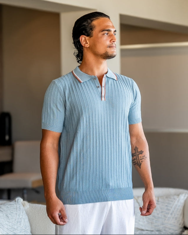Men's short-sleeved ribbed knit polo shirt with contrast collar trim